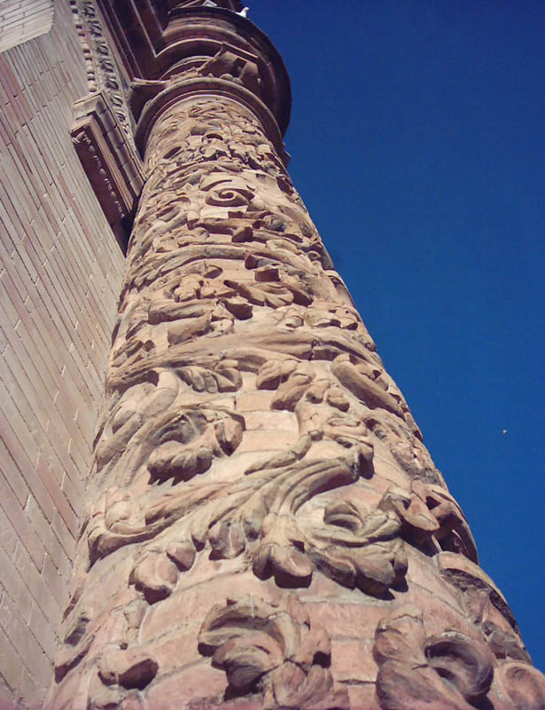 detalles-columna-plaza-españa